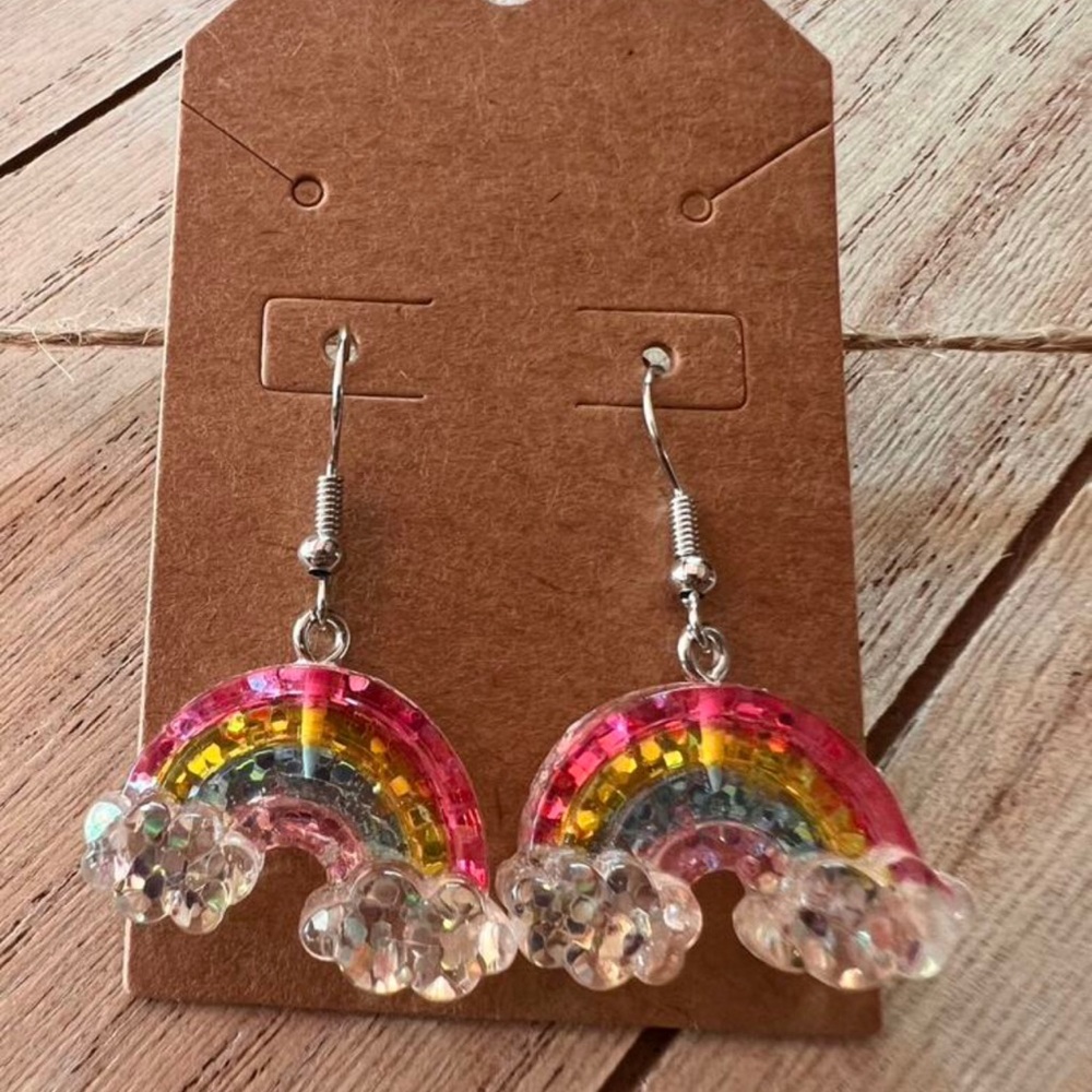 🌈 Rainbow Earrings 🌈 - Picture 4 of 5